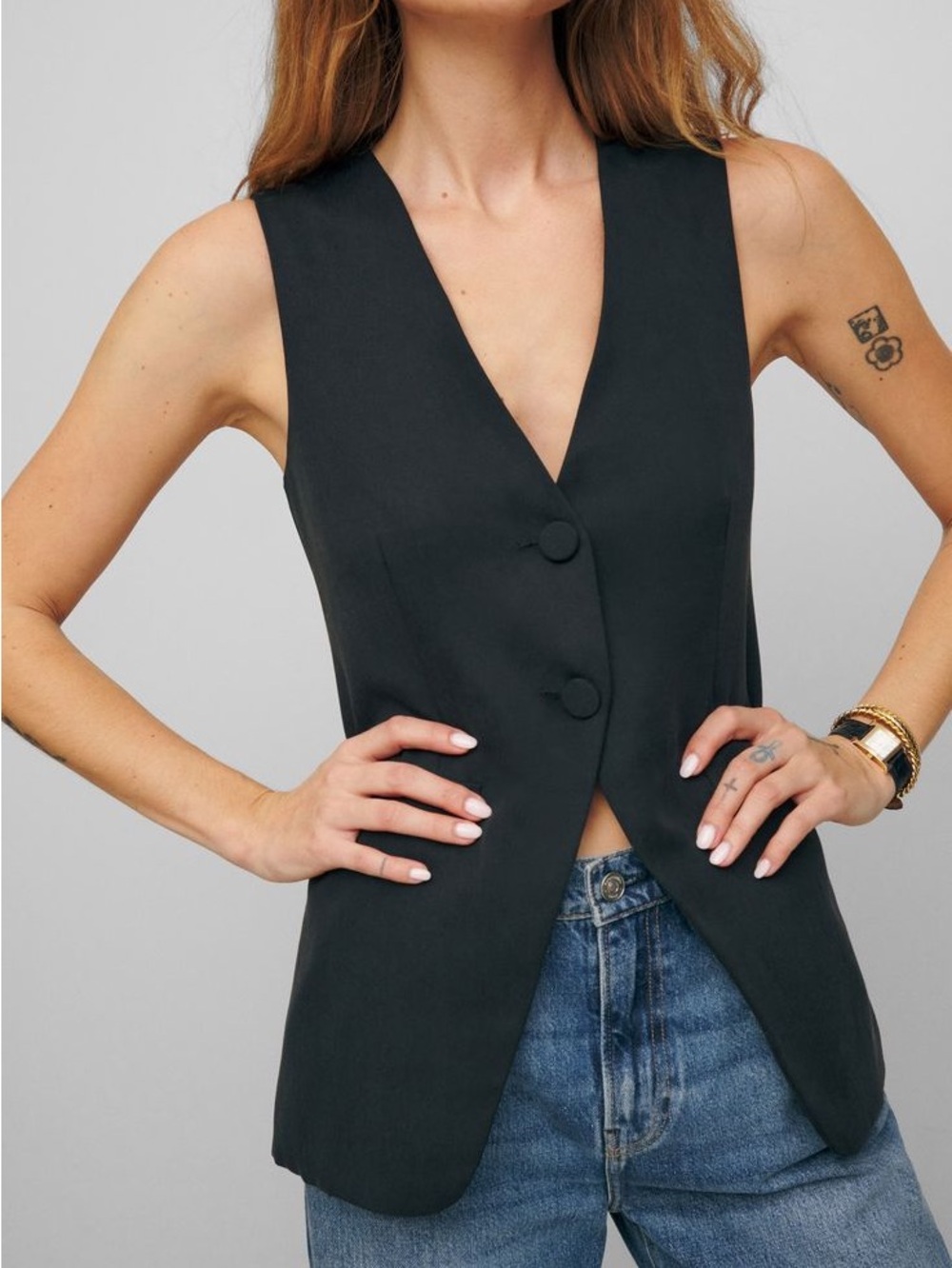 Reformation Casey Vest in Black - size XS | S - Sleeveless Tailored Vest